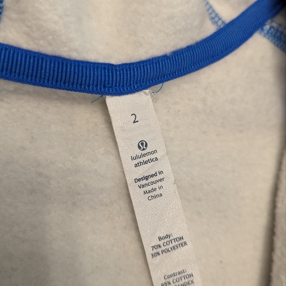 EUC Lululemon Scuba Hoodie *Stretch [4] - Picture 9 of 12